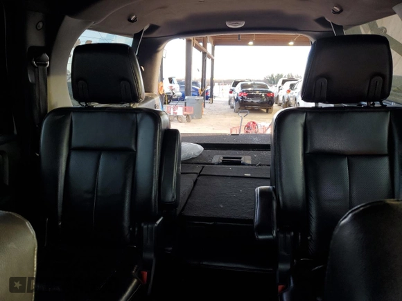 2010 Ford Expedition Max Limited with VIN 1FMJK1K5XAEB69584, listed as a Copart auction lot 49498095 with 258,163 mi miles and Salvage Title. Bid and sale history available at DreamBid. Image 10.