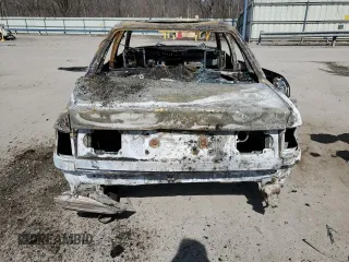 1996 Audi A6 z VIN WAUGC84A2TN092725, wystawiony jako Copart lot #49335395 z przebiegiem Nie podano mil oraz Szkody całkowita. Historia ofert i sprzedaży dostępna na DreamBid. Obrazek 6.