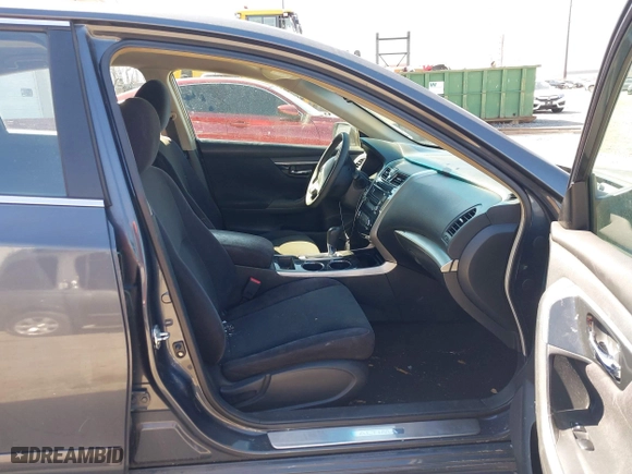 2013 Nissan Altima 2.5 SL with VIN 1N4AL3APXDC900391, listed as a IAAI auction lot 41748658 with 236,857 mi miles. Bid and sale history available at carsss.com. Image 5.