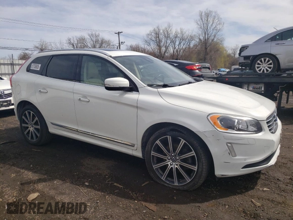 2017 Volvo XC60 Inscription z VIN YV449MRU6H2024840, wystawiony jako Copart lot #51750935 z przebiegiem 99 908 mil mil oraz Szkoda całkowita • Salvage title. Historia ofert i sprzedaży dostępna na DreamBid. Obrazek 4.