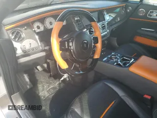2019 Rolls-Royce Dawn z VIN SCA666D58KU118169, wystawiony jako Copart lot #86595254 z przebiegiem 20 442 mil mil oraz Szkody całkowita. Historia ofert i sprzedaży dostępna na DreamBid. Obrazek 8.