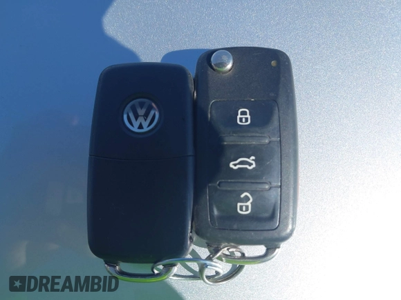 2015 Volkswagen Jetta Sedan 2.0L S with VIN 3VW2K7AJXFM423061, listed as a IAAI auction lot 42083522 with 161,028 mi miles. Bid and sale history available at carsss.com. Image 11.