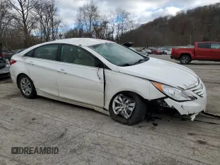 2013 Hyundai Sonata GLS with VIN 5NPEB4AC4DH572472, listed as a Copart auction lot 80131574 with 192,927 mi miles and Salvage Title. Bid and sale history available at carsss.com. Image 4.