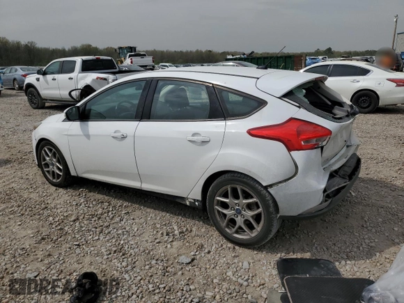 2015 Ford Focus SE with VIN 1FADP3K2XFL327399, listed as a Copart auction lot 50781745 with 144,566 mi miles and Salvage Title. Bid and sale history available at carsss.com. Image 2.