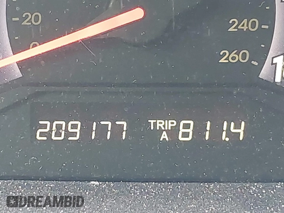 2005 Honda Odyssey LX with VIN 5FNRL38245B096035, listed as a IAAI auction lot 41998823 with 209,177 mi miles. Bid and sale history available at carsss.com. Image 15.