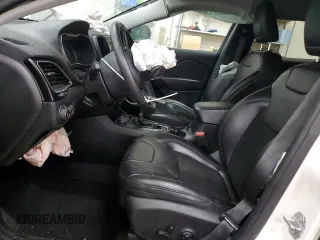 2019 Jeep Cherokee Altitude с VIN 1C4PJMLX6KD301833, выставлен на аукционе Copart как лот 58060415 с пробегом 78 328 миль миль и Списание • Salvage title. История ставок и продаж доступна на DreamBid. Изображение 7.