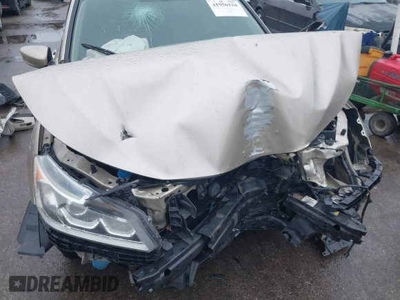 2017 Honda Accord LX with VIN 1HGCR2F36HA189924, listed as a IAAI auction lot 41956124 with 58,117 mi miles. Bid and sale history available at carsss.com. Image 18.