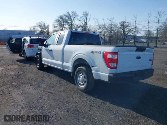 2022 Ford F-150 XL z VIN 1FTEX1CB6NKD03039, wystawiony jako IAAI lot #41930263 z przebiegiem 13 391 mil mil oraz . Historia ofert i sprzedaży dostępna na DreamBid. Obrazek 3.