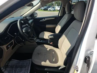 2020 Ford Escape SE с VIN 1FMCU0G61LUA47526, выставлен на аукционе IAAI как лот 42355676 с пробегом 81 358 миль миль и . История ставок и продаж доступна на DreamBid. Изображение 1.