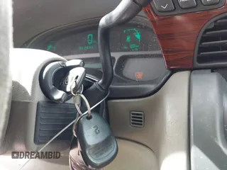 2003 Cadillac DeVille z VIN 1G6KD54Y73U130593, wystawiony jako IAAI lot #42377235 z przebiegiem 133 656 mil mil oraz . Historia ofert i sprzedaży dostępna na DreamBid. Obrazek 11.