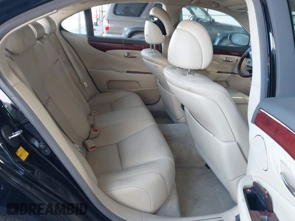 2010 Lexus LS 460 with VIN JTHBL5EF0A5096581, listed as a IAAI auction lot 42119621 with 115,585 mi miles and . Bid and sale history available at DreamBid. Image 8.