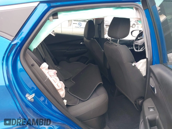 2023 Chevrolet Bolt EV 1LT z VIN 1G1FW6S08P4115045, wystawiony jako IAAI lot #42326150 z przebiegiem 42 357 mil mil oraz . Historia ofert i sprzedaży dostępna na DreamBid. Obrazek 8.