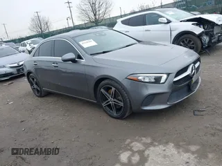 2021 Mercedes-Benz A 220 z VIN W1K3G4FB2MJ292636, wystawiony jako IAAI lot #41528381 z przebiegiem 55 976 mil mil oraz . Historia ofert i sprzedaży dostępna na DreamBid. Obrazek 1.