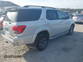 2007 Toyota Sequoia Limited with VIN 5TDBT48A87S286840, listed as a IAAI auction lot 42100819 with 304,590 mi miles and . Bid and sale history available at DreamBid. Image 4.
