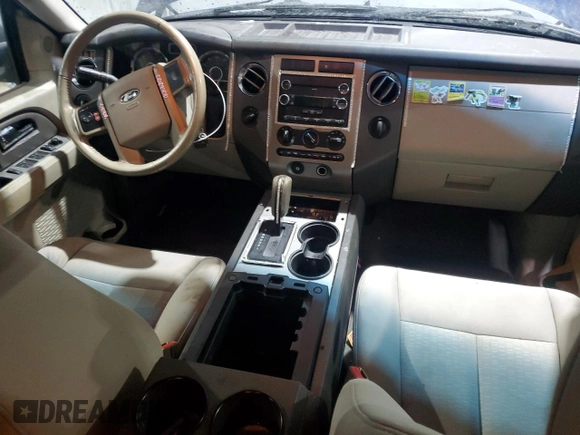 2008 Ford Expedition Max SSV with VIN 1FMFK16588LA27336, listed as a Copart auction lot 43534715 with 131,681 mi miles and Salvage title. Bid and sale history available at DreamBid. Image 8.