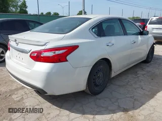 2016 Nissan Altima S with VIN 1N4AL3AP4GN318456, listed as a IAAI auction lot 42255076 with 165,484 mi miles and . Bid and sale history available at DreamBid. Image 4.