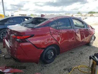 2022 Nissan Versa SV z VIN 3N1CN8EV1NL840111, wystawiony jako Copart lot #55057715 z przebiegiem 65 787 mil mil oraz Czysty tytuł • Clean title. Historia ofert i sprzedaży dostępna na DreamBid. Obrazek 3.