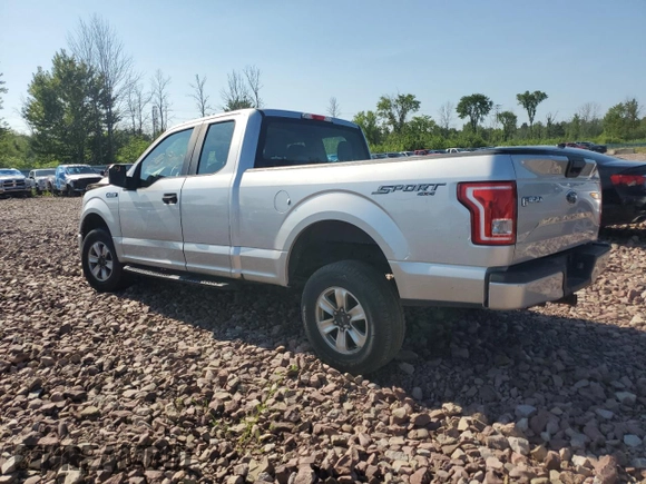 2016 Ford F-150 XLT z VIN 1FTFX1EF2GFB60512, wystawiony jako Copart lot #64819845 z przebiegiem 130 997 mil mil oraz Szkoda całkowita • Salvage title. Historia ofert i sprzedaży dostępna na DreamBid. Obrazek 2.
