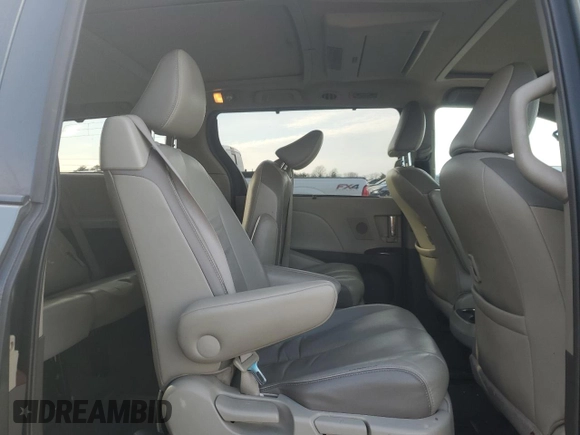 2011 Toyota Sienna XLE with VIN 5TDDK3DC0BS003417, listed as a Copart auction lot 45875025 with 191,569 mi miles and Salvage Title. Bid and sale history available at carsss.com. Image 12.