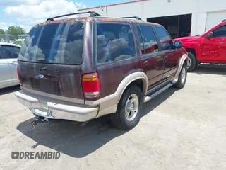 1999 Ford Explorer XLT z VIN 1FMDU32P2XUC31708, wystawiony jako IAAI lot #42243725 z przebiegiem 239 411 mil mil oraz . Historia ofert i sprzedaży dostępna na DreamBid. Obrazek 4.