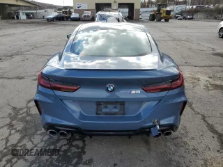 2020 BMW M8 z VIN WBSAE0C01LCD64797, wystawiony jako Copart lot #67789802 z przebiegiem Nie podano mil oraz . Historia ofert i sprzedaży dostępna na DreamBid. Obrazek 6.