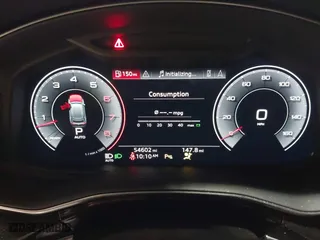 2019 Audi Q8 Premium Plus with VIN WA1EVAF18KD037817, listed as a IAAI auction lot 41922109 with 54,602 mi miles. Bid and sale history available at carsss.com. Image 7.