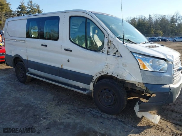 2015 Ford Transit Cargo Van with VIN 1FTNR1ZM2FKA47082, listed as a IAAI auction lot 41639112 with NaN miles. Bid and sale history available at carsss.com. Image 1.
