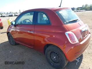 2015 FIAT 500 Pop с VIN 3C3CFFAR3FT598614, выставлен на аукционе IAAI как лот 42738196 с пробегом 112 299 миль миль и . История ставок и продаж доступна на DreamBid. Изображение 3.