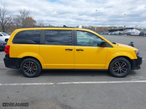 2018 Dodge Grand Caravan GT with VIN 2C4RDGEG5JR343548, listed as a IAAI auction lot 42053156 with 155,798 mi miles. Bid and sale history available at carsss.com. Image 13.