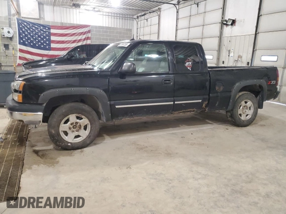2003 Chevrolet Silverado 1500 with VIN 2GCEK19T831100097, listed as a Copart auction lot 43764755 with 333,746 mi miles and Salvage Title. Bid and sale history available at carsss.com. Image 1.