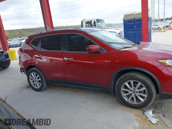 2020 Nissan Rogue SL with VIN 5N1AT2MTXLC787226, listed as a IAAI auction lot 41586213 with 33,281 mi miles. Bid and sale history available at carsss.com. Image 13.
