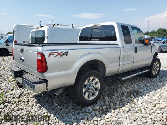 2014 Ford F-250 XL with VIN 1FT7X2B67EEA13796, listed as a Copart auction lot 61712565 with 130,090 mi miles and Salvage title. Bid and sale history available at DreamBid. Image 3.