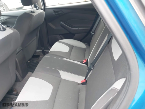 2012 Ford Focus SE with VIN 1FAHP3K23CL125307, listed as a IAAI auction lot 42056610 with 122,204 mi miles. Bid and sale history available at carsss.com. Image 8.