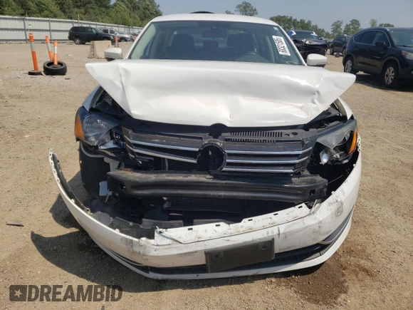 2015 Volkswagen Passat Wolfsburg Edition with VIN 1VWAS7A3XFC114625, listed as a Copart auction lot 60321585 with 81,940 mi miles and Salvage title. Bid and sale history available at DreamBid. Image 5.