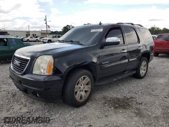 2008 GMC Yukon SLT w/4SB with VIN 1GKFC13J78R229931, listed as a Copart auction lot 61389524 with 0 mi miles and Salvage Title. Bid and sale history available at carsss.com. Image 1.