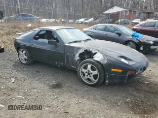 1988 Porsche 928 z VIN WP0JB0921JS860322, wystawiony jako Copart lot #48548495 z przebiegiem 136 427 mil mil oraz Szkody całkowita. Historia ofert i sprzedaży dostępna na DreamBid. Obrazek 4.