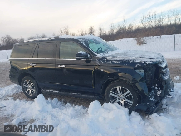 2024 Ford Expedition Limited with VIN 1FMJU2A81REA09620, listed as a IAAI auction lot 41272829 with 34,217 mi miles. Bid and sale history available at carsss.com. Image 14.