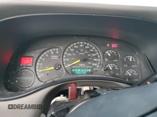 2000 Chevrolet Silverado 1500 LS with VIN 2GCEC19V8Y1321950, listed as a Copart auction lot 89386985 with 260,730 mi miles and Salvage Title. Bid and sale history available at carsss.com. Image 9.