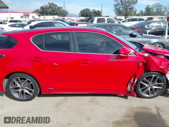 2014 Lexus CT 200h with VIN JTHKD5BH1E2181794, listed as a IAAI auction lot 41735349 with 41,146 mi miles and . Bid and sale history available at DreamBid. Image 14.