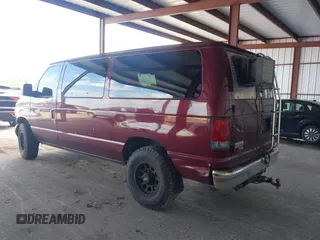 2007 Ford Econoline Passenger XL with VIN 1FBNE31L57DB42403, listed as a IAAI auction lot 41997050 with 217,651 mi miles and . Bid and sale history available at carsss.com. Image 3.