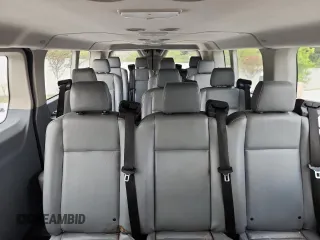 2018 Ford Transit Passenger XL с VIN 1FBZX2YG4JKB35301, выставлен на аукционе Copart как лот 62482675 с пробегом 125 646 миль миль и Чистый • Clean title. История ставок и продаж доступна на DreamBid. Изображение 10.
