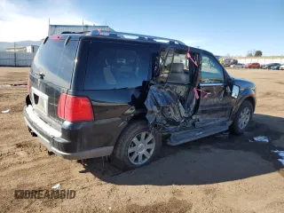 2004 Lincoln Navigator Luxury with VIN 5LMFU28R04LJ43928, listed as a Copart auction lot 45118385 with 283,834 mi miles and Salvage Title. Bid and sale history available at carsss.com. Image 3.