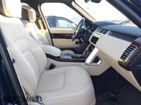2021 Land Rover Range Rover P525 Westminster z VIN SALGS2SE1MA426172, wystawiony jako IAAI lot #41421855 z przebiegiem 35 270 mil mil oraz . Historia ofert i sprzedaży dostępna na DreamBid. Obrazek 5.
