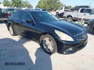 2013 Infiniti G37 Sedan Journey with VIN JN1CV6AP5DM719789, listed as a IAAI auction lot 42065486 with 140,887 mi miles. Bid and sale history available at carsss.com. Image 1.