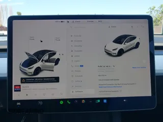 2021 Tesla Model Y Long Range with VIN 5YJYGDEEXMF280480, listed as a IAAI auction lot 41993633 with 69,579 mi miles. Bid and sale history available at carsss.com. Image 19.
