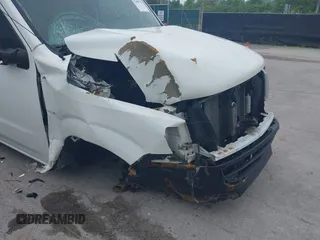 2018 Nissan NV Cargo S с VIN 1N6BF0KM6JN817966, выставлен на аукционе IAAI как лот 42400393 с пробегом 181 511 миль миль и . История ставок и продаж доступна на DreamBid. Изображение 6.