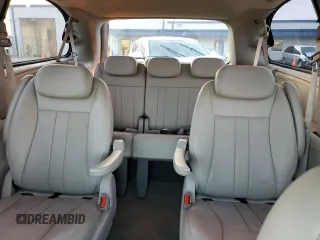 2007 Chrysler Town & Country LWB Touring with VIN 2A4GP54L67R279640, listed as a Copart auction lot 80584684 with 171,028 mi miles and Non Repairable. Bid and sale history available at carsss.com. Image 10.