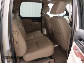 2007 Chevrolet Avalanche LTZ z VIN 3GNFK12367G139144, wystawiony jako IAAI lot #42148086 z przebiegiem 159 007 mil mil oraz . Historia ofert i sprzedaży dostępna na DreamBid. Obrazek 8.