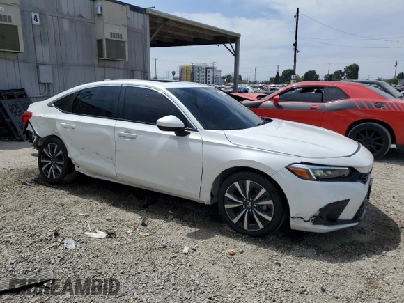 2024 Honda Civic EX z VIN 2HGFE1F76RH337854, wystawiony jako Copart lot #52706405 z przebiegiem 3 883 mil mil oraz Szkoda całkowita • Salvage title. Historia ofert i sprzedaży dostępna na DreamBid. Obrazek 4.