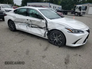 2024 Lexus ES 250 with VIN 58AD11D19RU012276, listed as a Copart auction lot 61096895 with 5,595 mi miles and Salvage title. Bid and sale history available at DreamBid. Image 4.